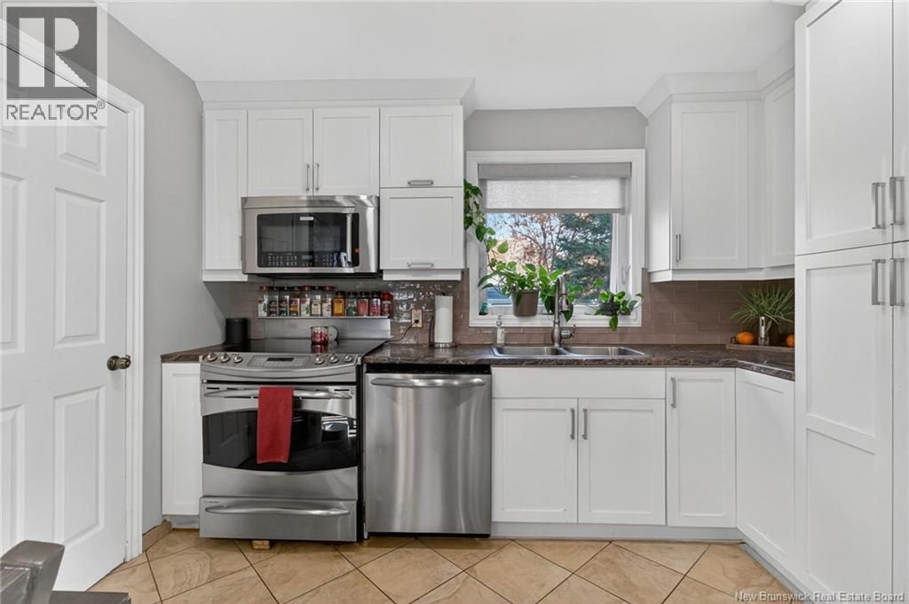 625 Latour, Dieppe, New Brunswick  E1A 2A5 - Photo 17 - NB130762