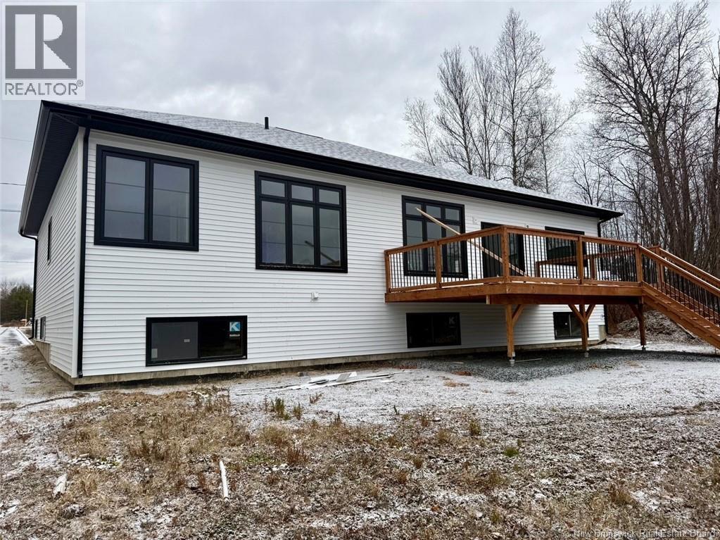 11 Donmac Court, Fredericton, New Brunswick  E3G 0G9 - Photo 2 - NB130746