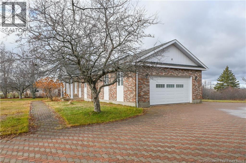 858 Boul Des Acadiens Boulevard, Bertrand, New Brunswick  E1W 1H3 - Photo 2 - NB130850
