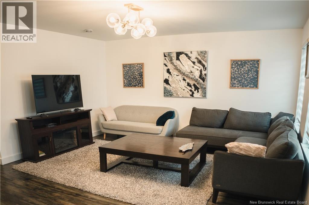 135 Waterloo Street, Saint John, New Brunswick  E2L 0E8 - Photo 2 - NB130754