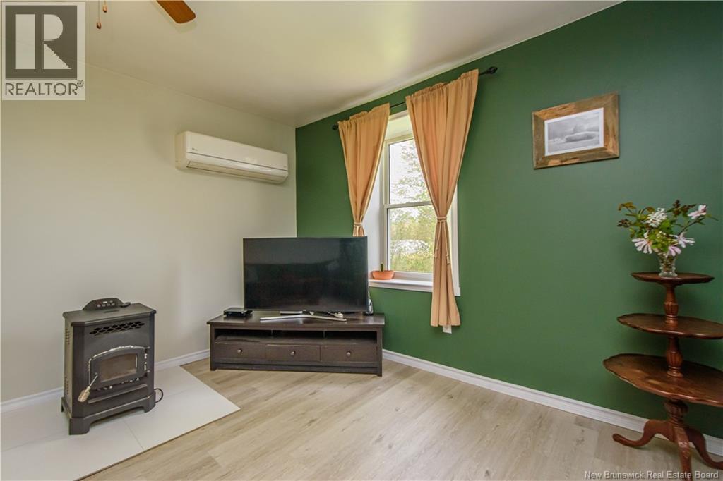 3415 Rte. 134, Shediac Cape, New Brunswick  E4P 3G4 - Photo 7 - NB130877