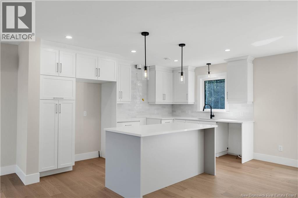 66 Robert Street, Shediac, New Brunswick E4P 0H6 - Photo 3 - NB130909