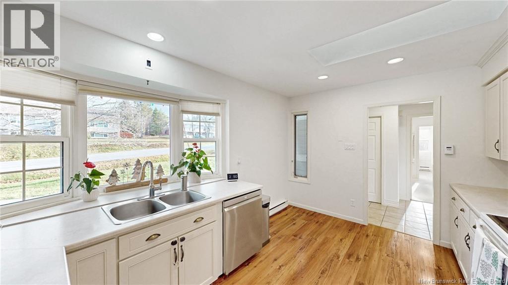 6 Burnett Terrace, Rothesay, New Brunswick E2H 2N1 - Photo 12 - NB130701