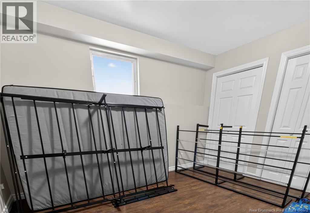 725 University Drive, Bathurst, New Brunswick E2A 0A9 - Photo 33 - NB130947