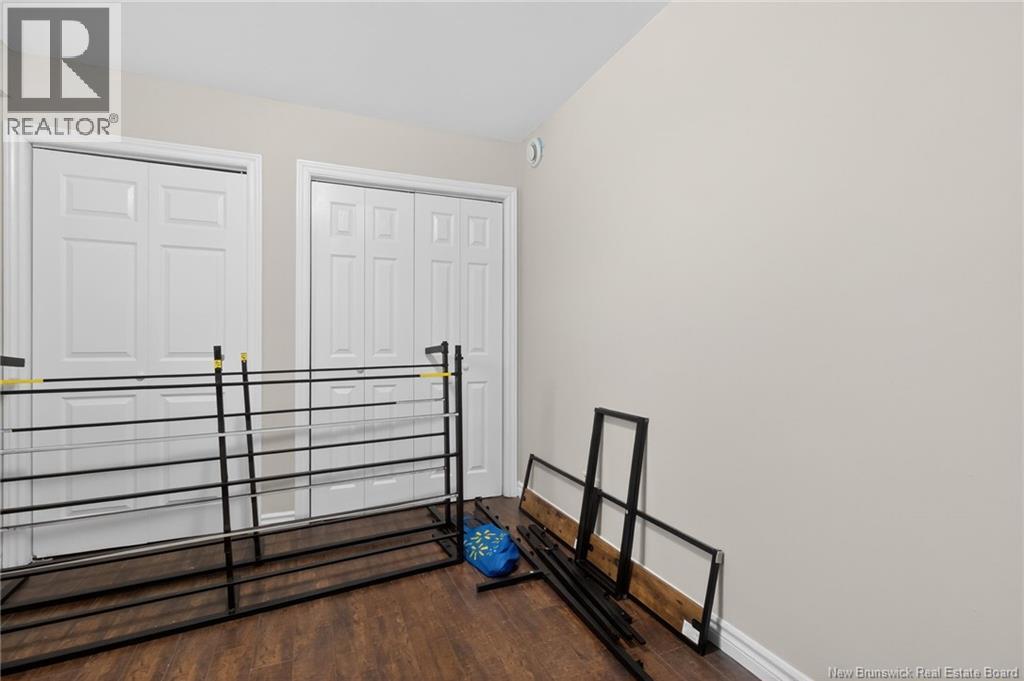 725 University Drive, Bathurst, New Brunswick E2A 0A9 - Photo 34 - NB130947