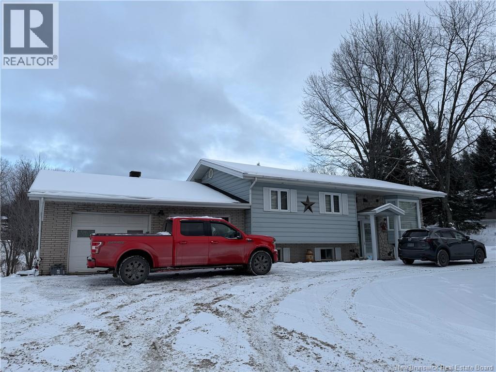 711 Victoria Street, Edmundston, New Brunswick  E3V 3S9 - Photo 13 - NB130933