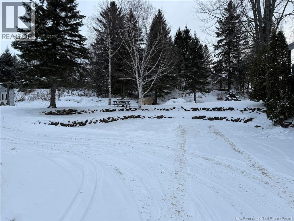 711 Victoria Street, Edmundston, New Brunswick  E3V 3S9 - Photo 18 - NB130933