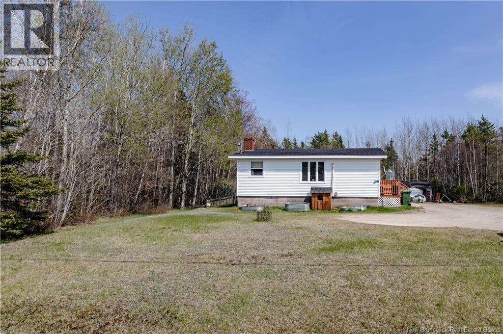 130 Pirogue, Richiboucto-Village, New Brunswick  E4W 1J8 - Photo 2 - NB130968