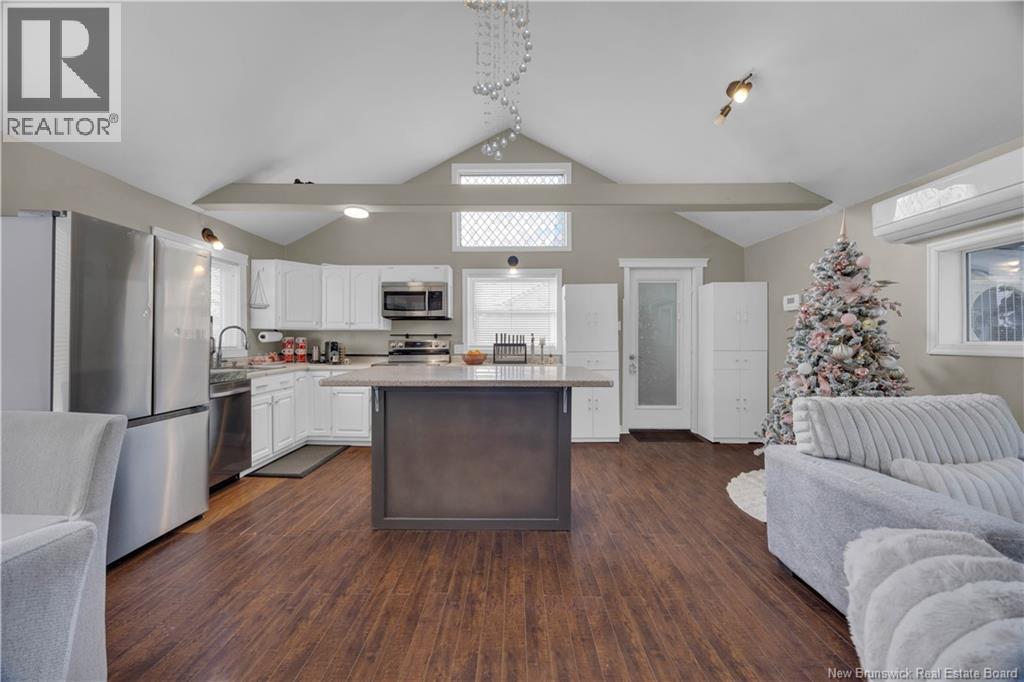 2360 Ocean Westway, Saint John, New Brunswick E2M 5J4 - Photo 10 - NB130907