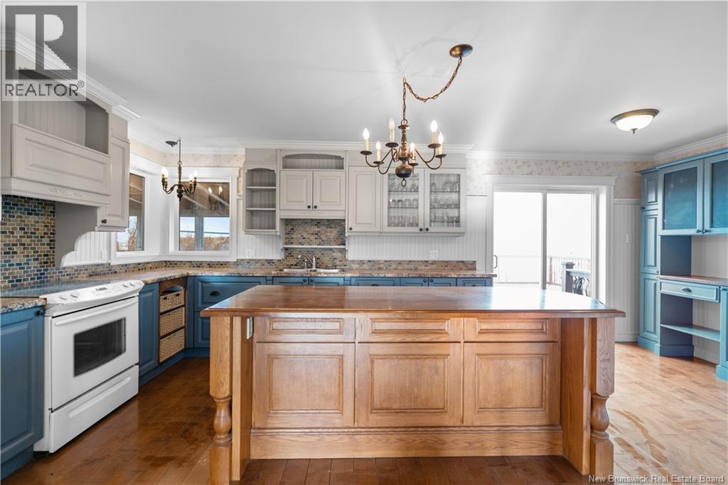 81 Route 305, Haut-Lamèque, New Brunswick E8T 3M1 - Photo 12 - NB130972