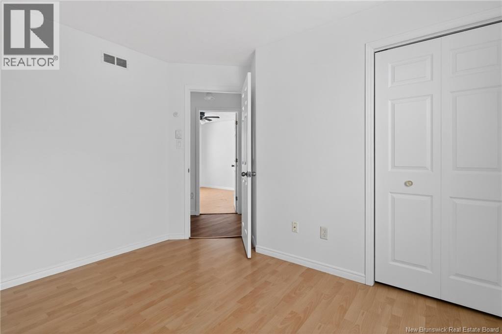 47 Rennick, Moncton, New Brunswick  E1G 7Y6 - Photo 31 - NB131007