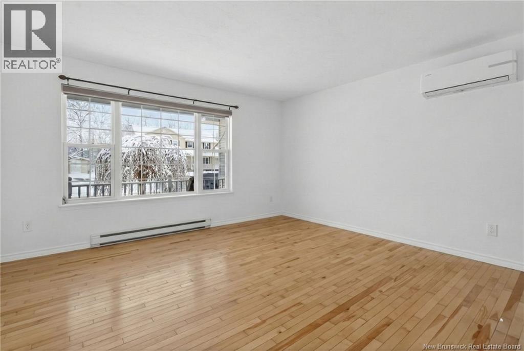 47 Rennick, Moncton, New Brunswick  E1G 7Y6 - Photo 8 - NB131007