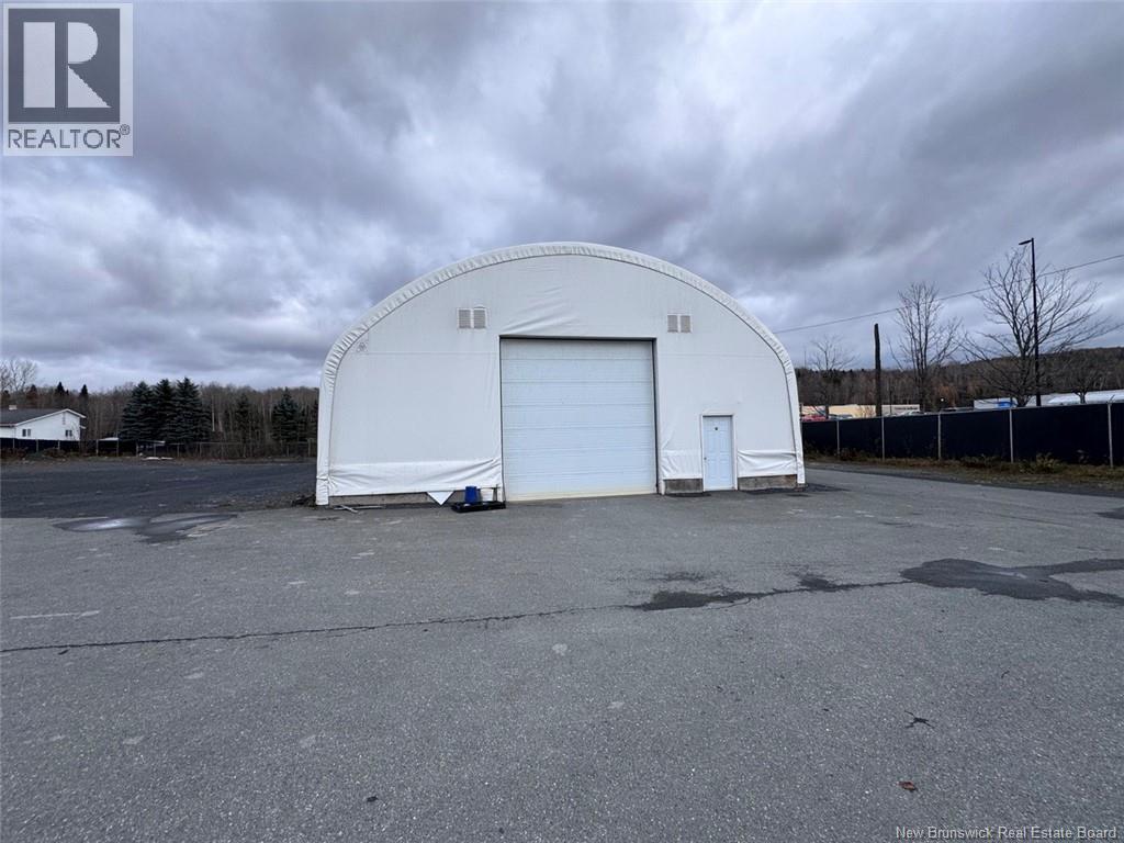 811-815 Victoria Street, Edmundston, New Brunswick E3V 3T3 - Photo 21 - NB130873