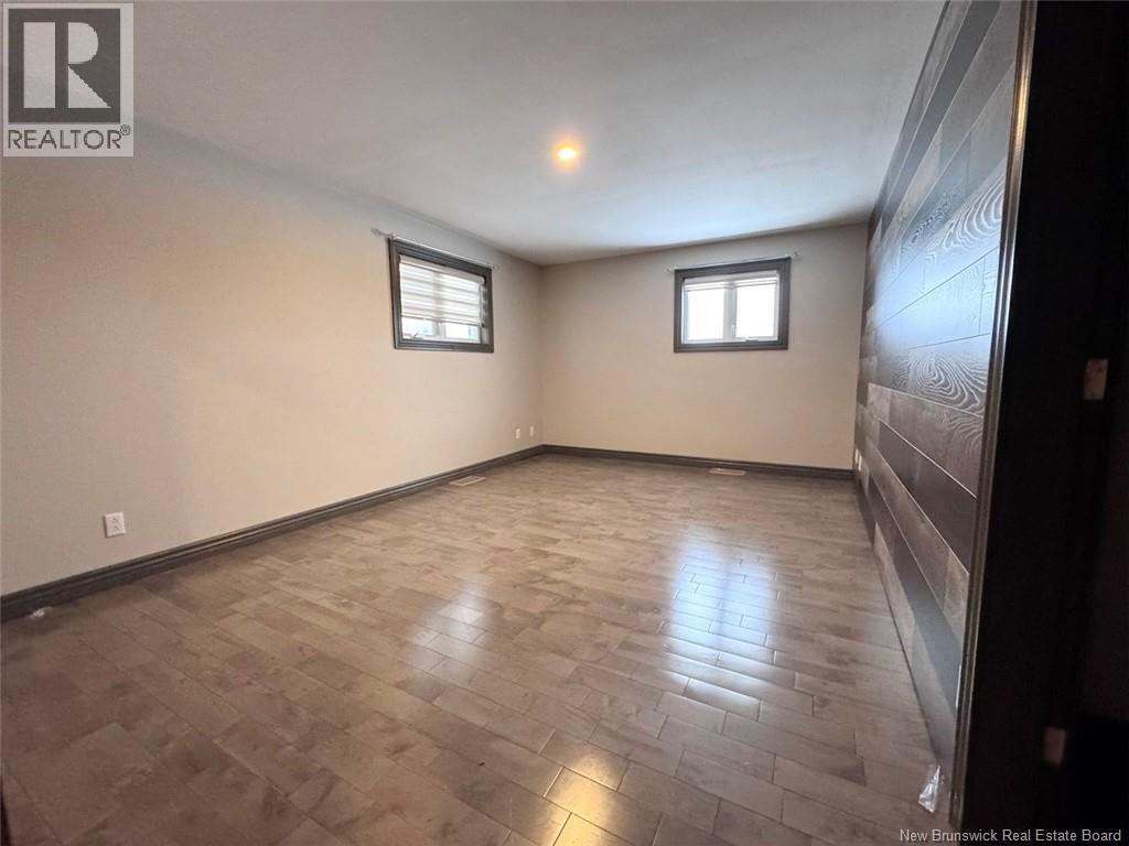 811-815 Victoria Street, Edmundston, New Brunswick E3V 3T3 - Photo 38 - NB130873