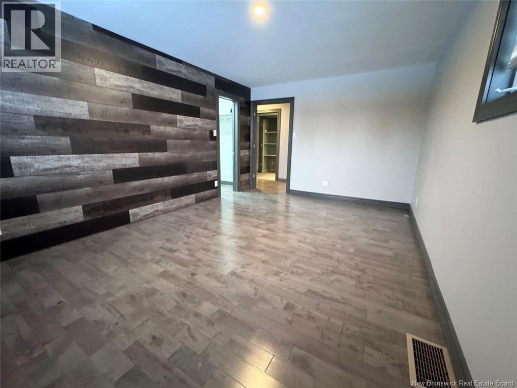 811-815 Victoria Street, Edmundston, New Brunswick E3V 3T3 - Photo 39 - NB130873