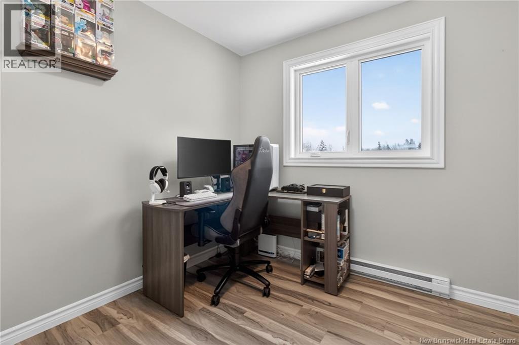 60 Crown, Moncton, New Brunswick E1G 1K8 - Photo 11 - NB131001