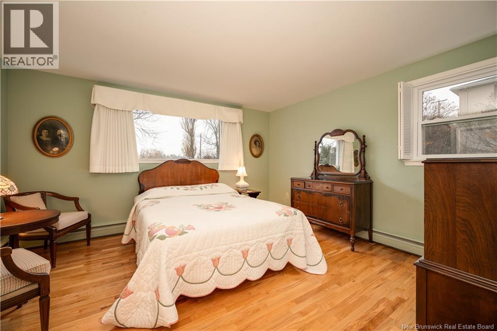 200 Mount Royal Boulevard, Moncton, New Brunswick E1E 2W1 - Photo 43 - NB130977