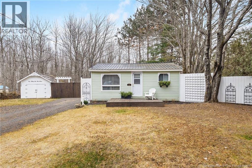 132 Post Road, Minto, New Brunswick