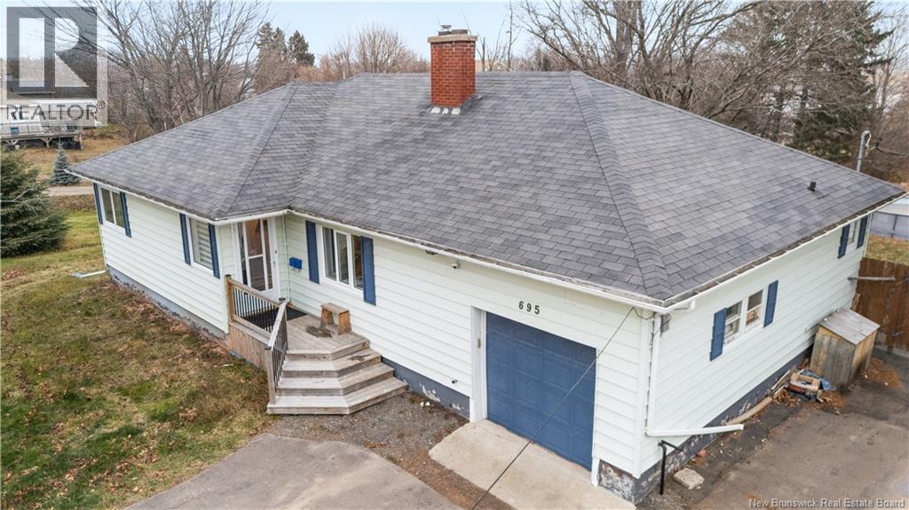 695 Hillsborough Road, Riverview, New Brunswick  E1B 3W1 - Photo 3 - NB131054