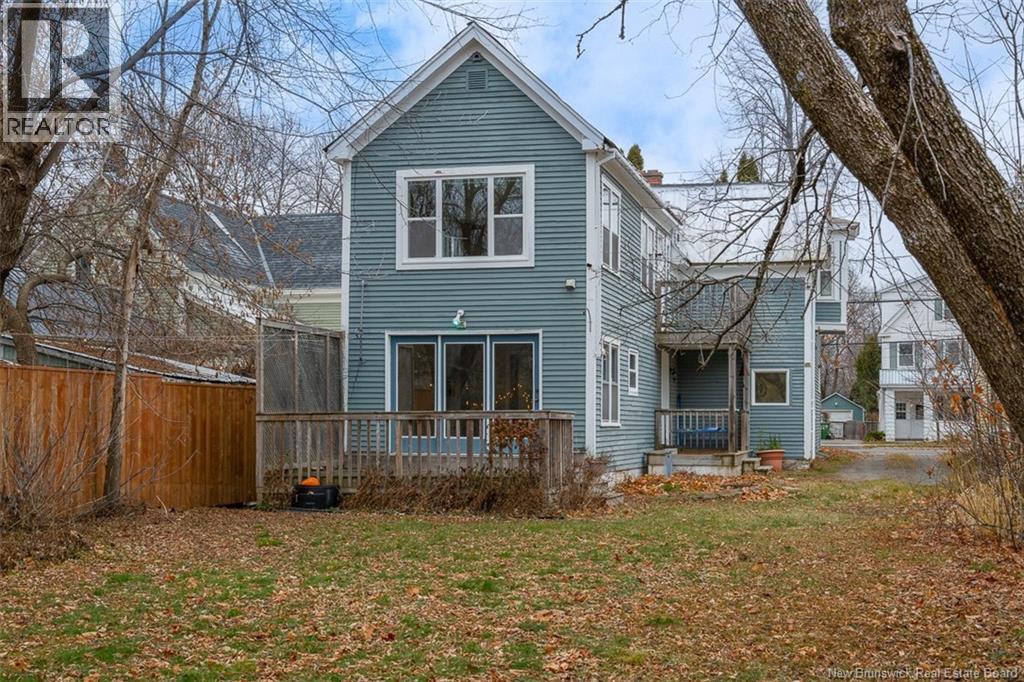 332 Saunders Street, Fredericton, New Brunswick E3B 1N8 - Photo 42 - NB130848