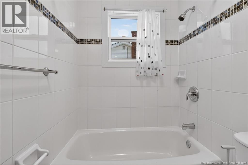 222 Whitney Avenue, Moncton, New Brunswick E1C 8E2 - Photo 18 - NB131047