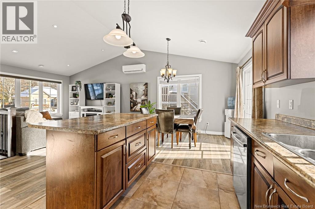 229 Du Moulin, Dieppe, New Brunswick  E1A 0Y3 - Photo 12 - NB131086