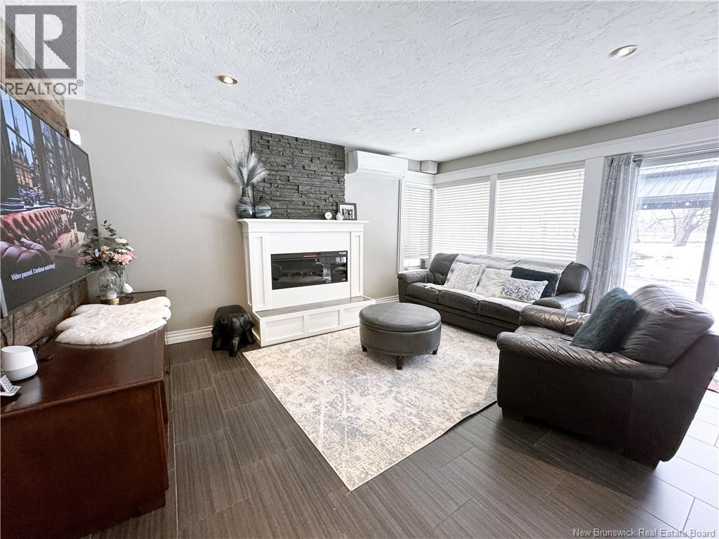 313 Lavoie, Dieppe, New Brunswick E1A 6R8 - Photo 10 - NB130798