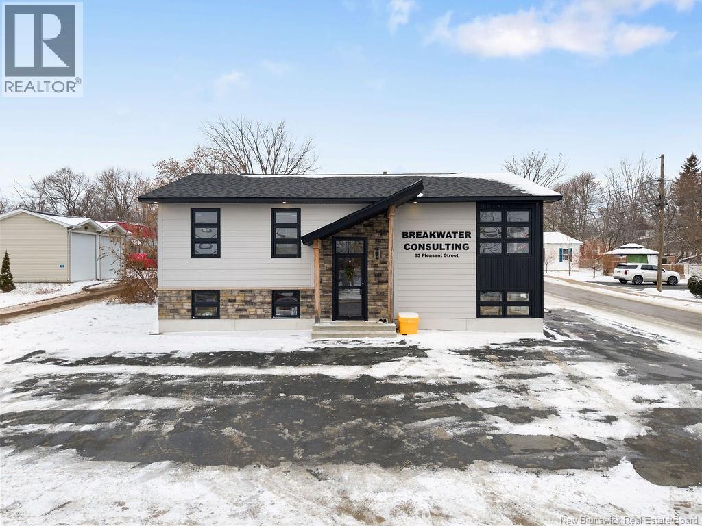 85 Pleasant Street, Miramichi, New Brunswick