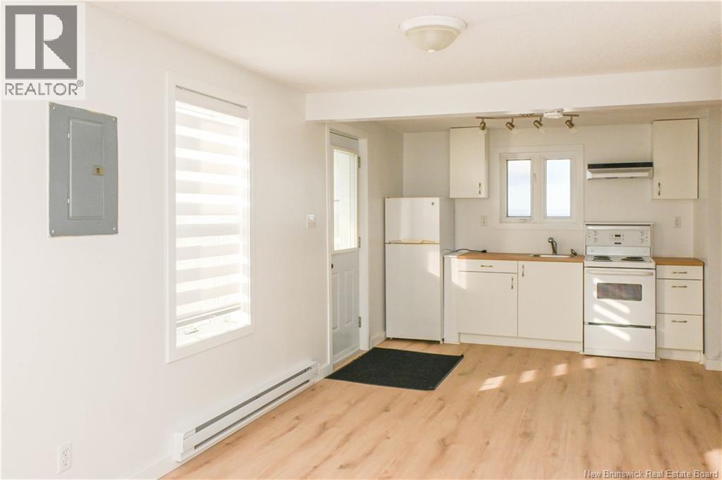 223 Boul St-Pierre E. Boulevard, Caraquet, New Brunswick  E1W 1B1 - Photo 17 - NB131114