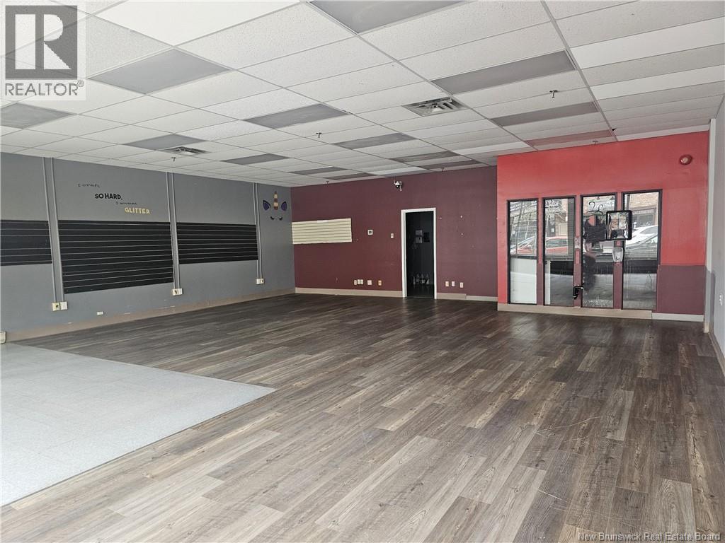 115 Main Street, Bathurst, New Brunswick E2A 1A6 - Photo 4 - NB131033