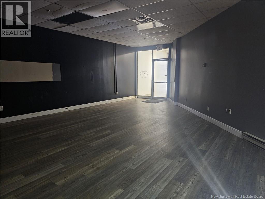 115 Main Street, Bathurst, New Brunswick E2A 1A6 - Photo 6 - NB131033