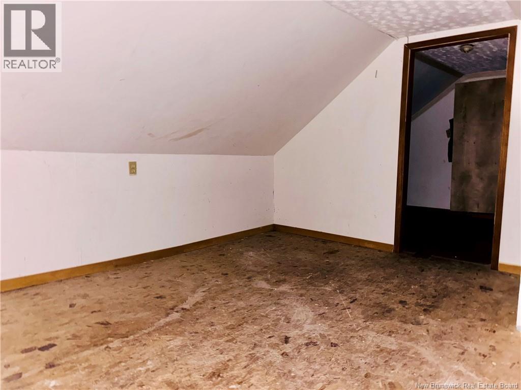 258 Slope Road, Minto, New Brunswick  E4B 3G8 - Photo 12 - NB131103