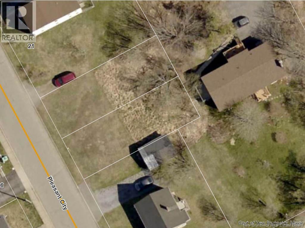 21-1 Pleasant City Street, Saint John, New Brunswick E2J 1E8 - Photo 1 - NB131232