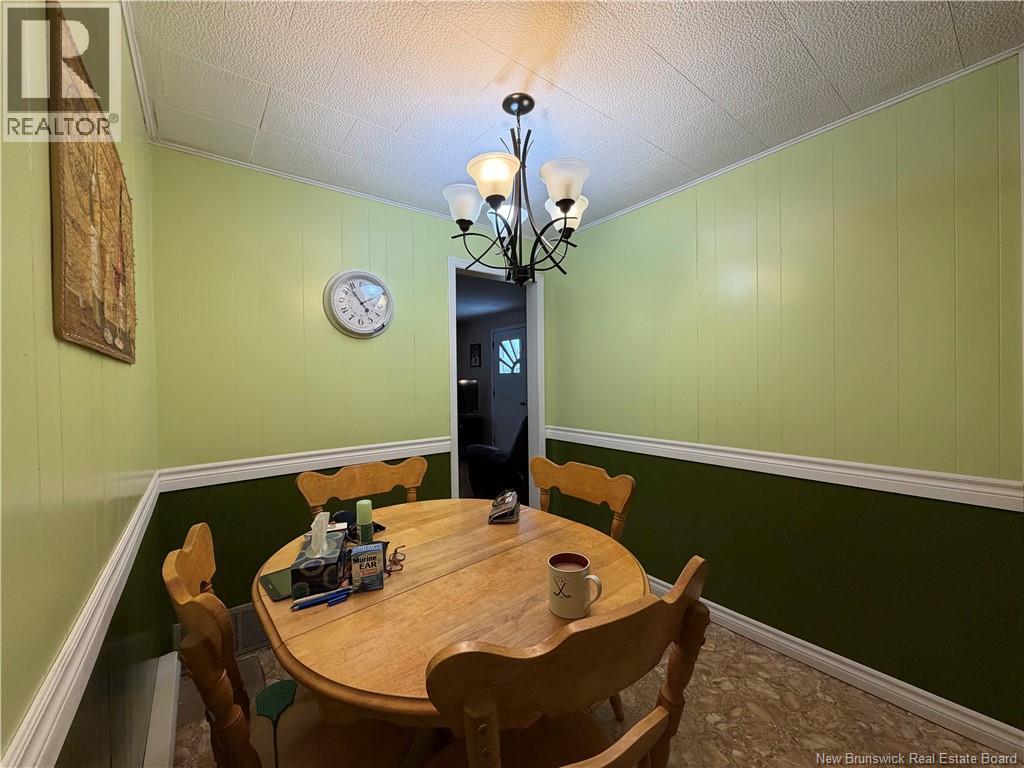 246 Rue Acadie, Beresford, New Brunswick  E8K 2E7 - Photo 5 - NB131235