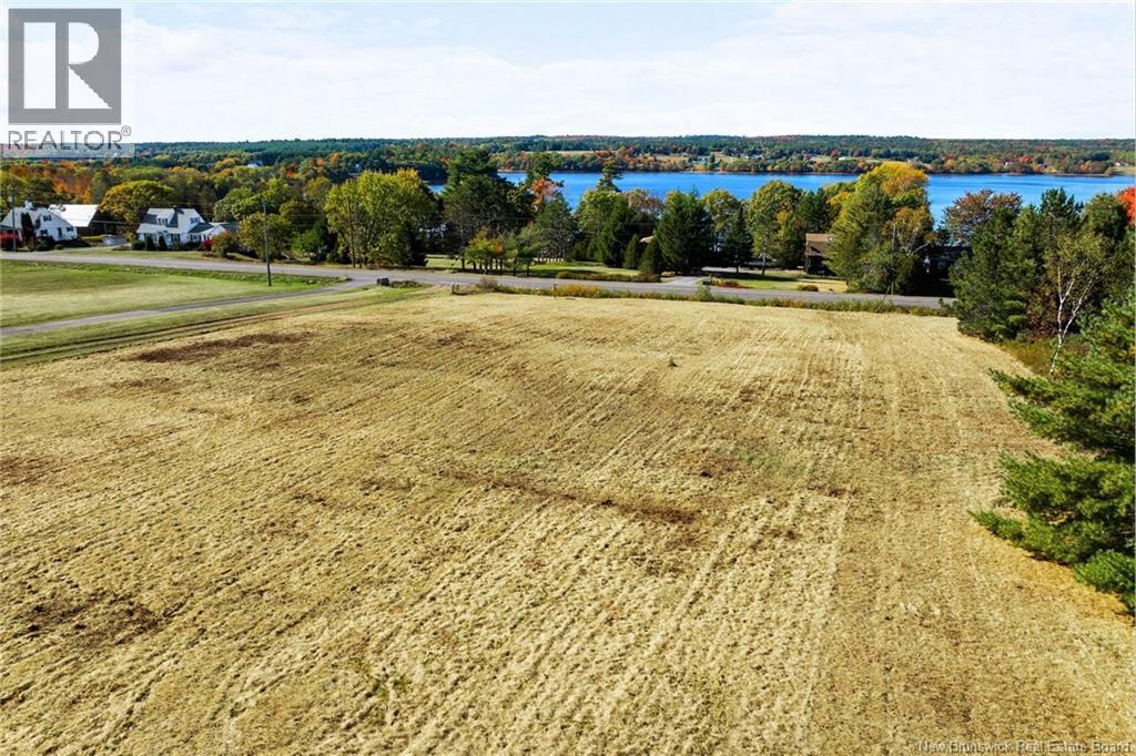 / Scenic Narrows Boulevard (Route 710), Cambridge-Narrows, New Brunswick