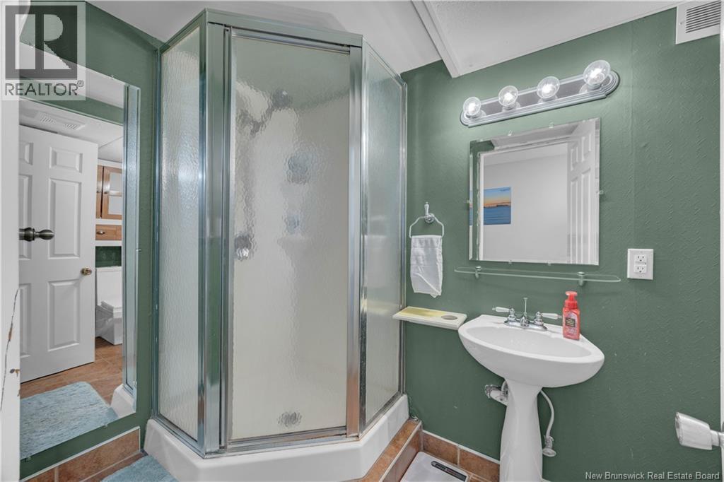 17 Autumnwood Avenue, Quispamsis, New Brunswick E2E 1V6 - Photo 17 - NB131178