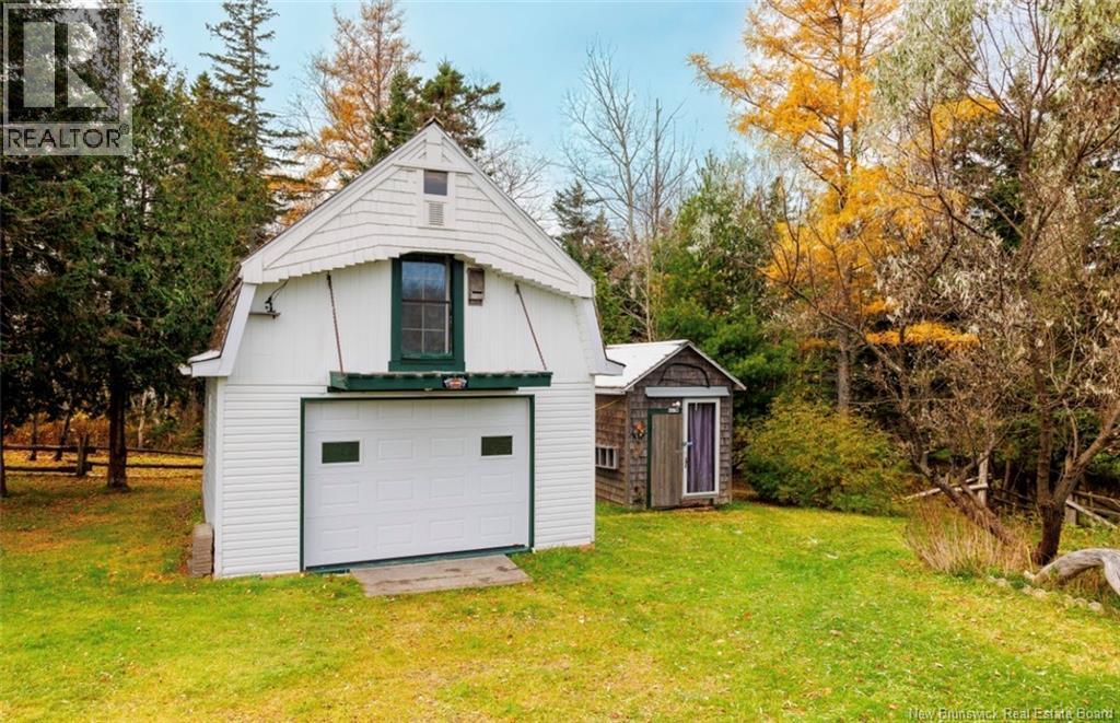 539 Boulevard St Pierre O, Caraquet, New Brunswick E1W 1A3 - Photo 29 - NB131266