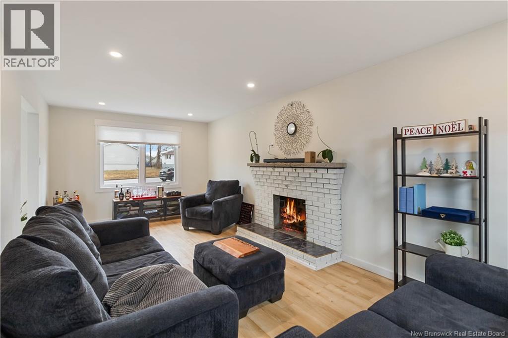 80 Ealey, Riverview, New Brunswick E1B 1E8 - Photo 5 - NB131267