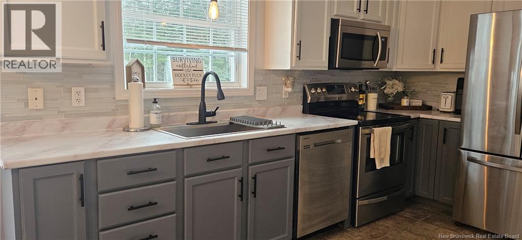 29 Laurelwood Drive, Lower Coverdale, New Brunswick E1J 1K9 - Photo 3 - NB131301