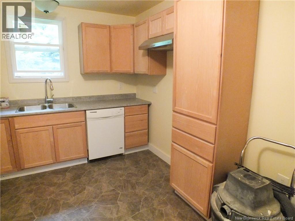 90 Weston Road, Weston, New Brunswick E7K 1A2 - Photo 10 - NB131315