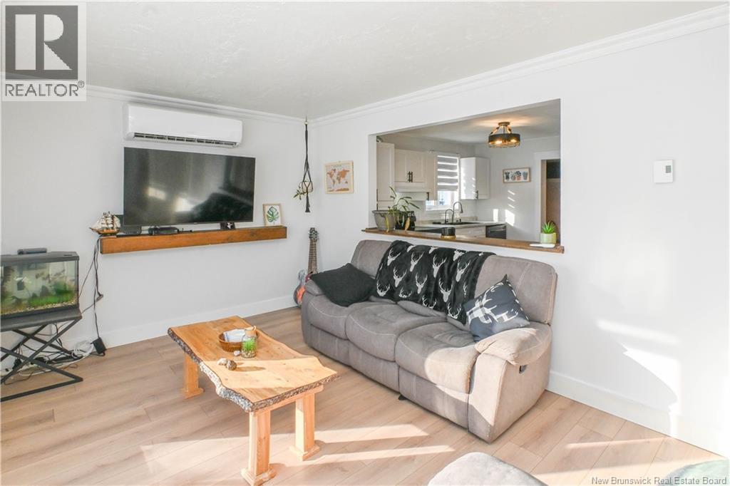 228 Pêcheur Nord Street, Lamèque, New Brunswick  E8T 1J3 - Photo 25 - NB131389