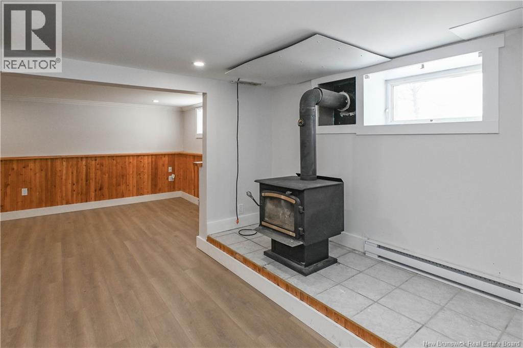 228 Pêcheur Nord Street, Lamèque, New Brunswick  E8T 1J3 - Photo 41 - NB131389