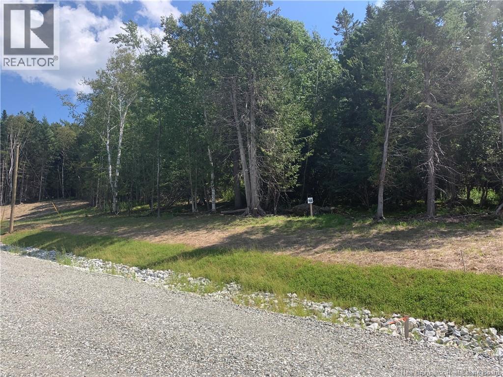 28 Carlingford Drive, Quispamsis, New Brunswick  E2G 1Y8 - Photo 2 - NB131357
