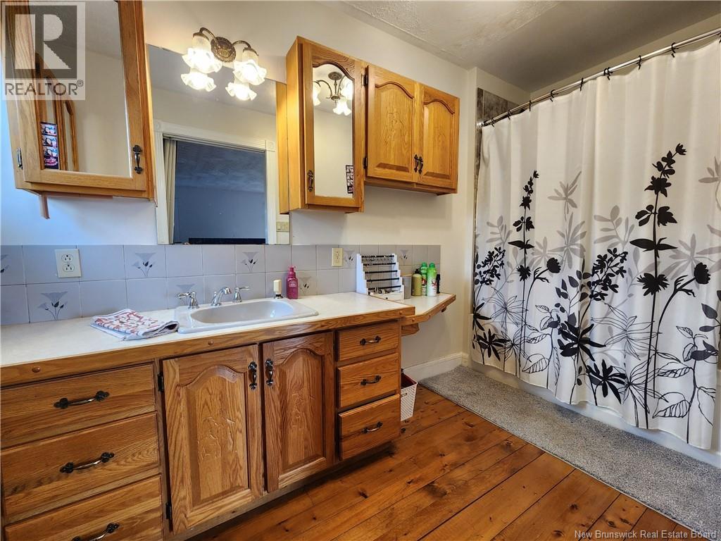 315 Bernier Street, Grand Falls, New Brunswick  E3Y 1E2 - Photo 34 - NB131392