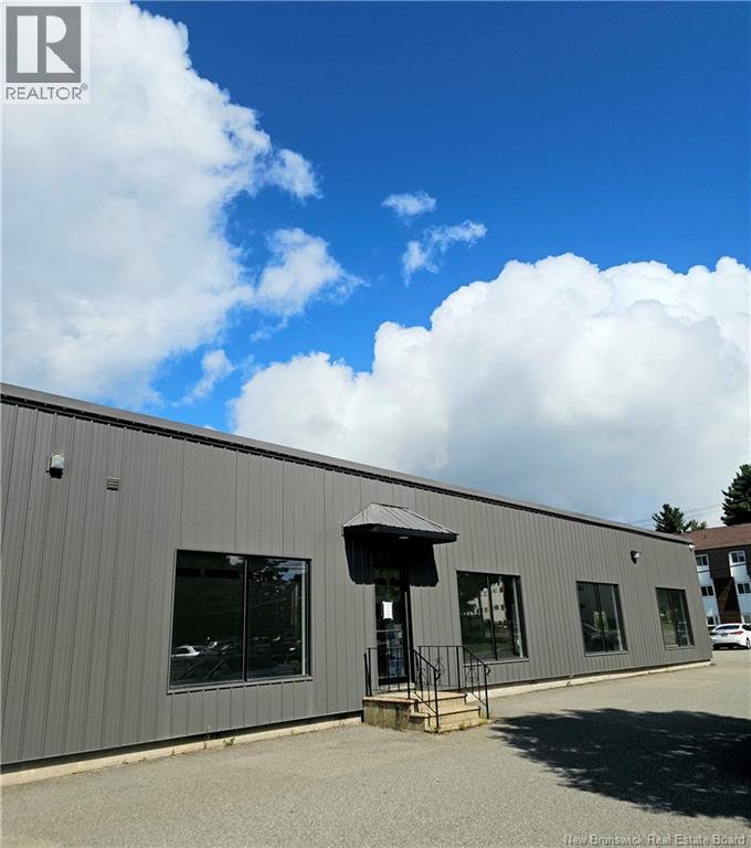 837 Prospect Street, Fredericton, New Brunswick