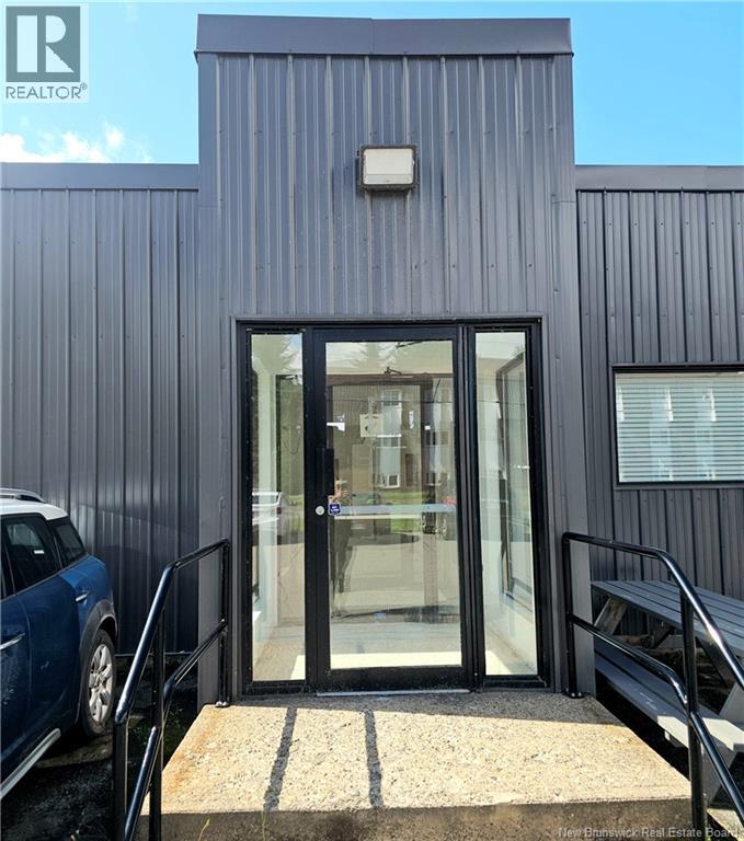 837 Prospect Street, Fredericton, New Brunswick E3B 5Y4 - Photo 4 - NB131507