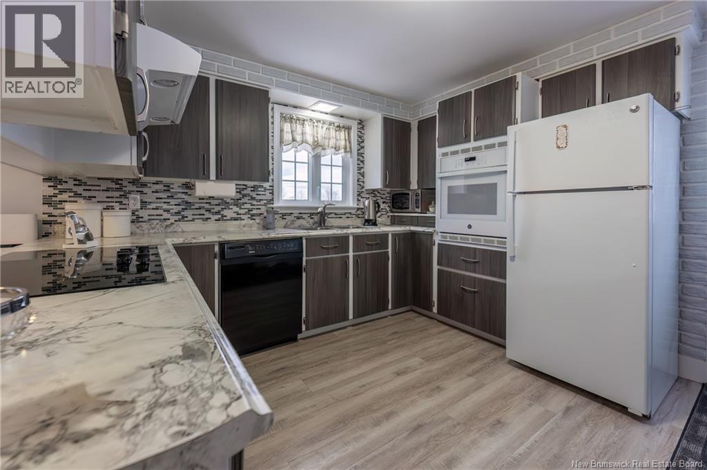 56 Centennial, Plaster Rock, New Brunswick  E7G 1H5 - Photo 12 - NB131587