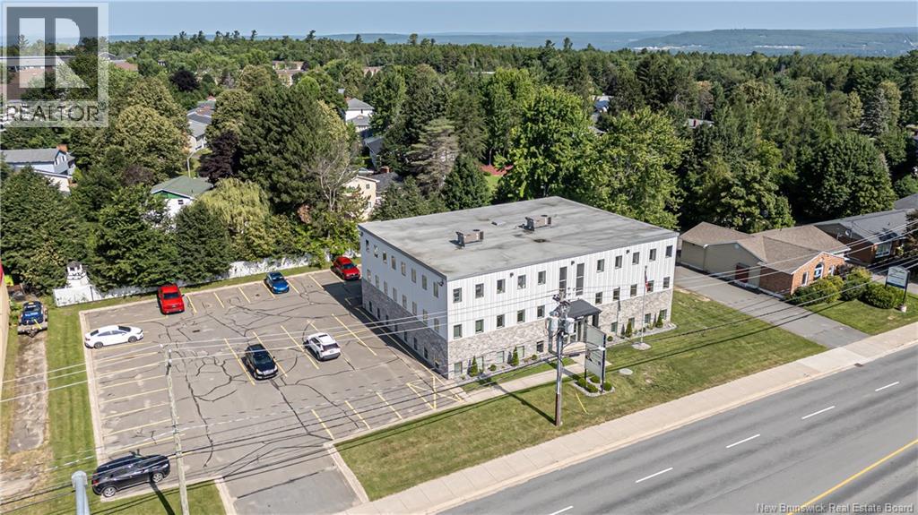 1149 Smythe Street, Fredericton, New Brunswick E3B 3H4 - Photo 2 - NB131710