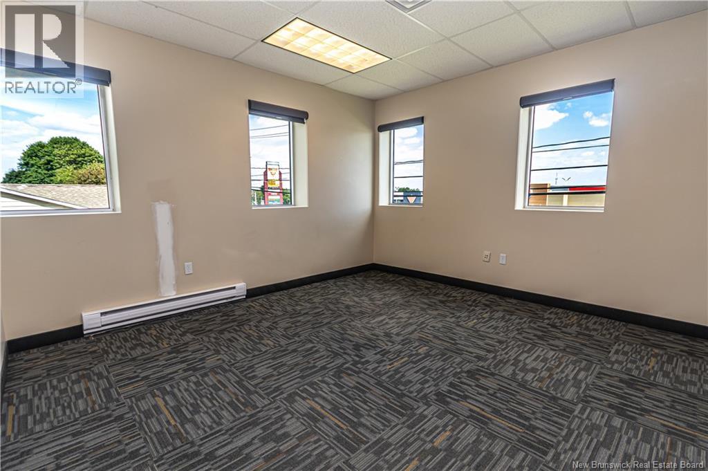 1149 Smythe Street, Fredericton, New Brunswick E3B 3H4 - Photo 6 - NB131710