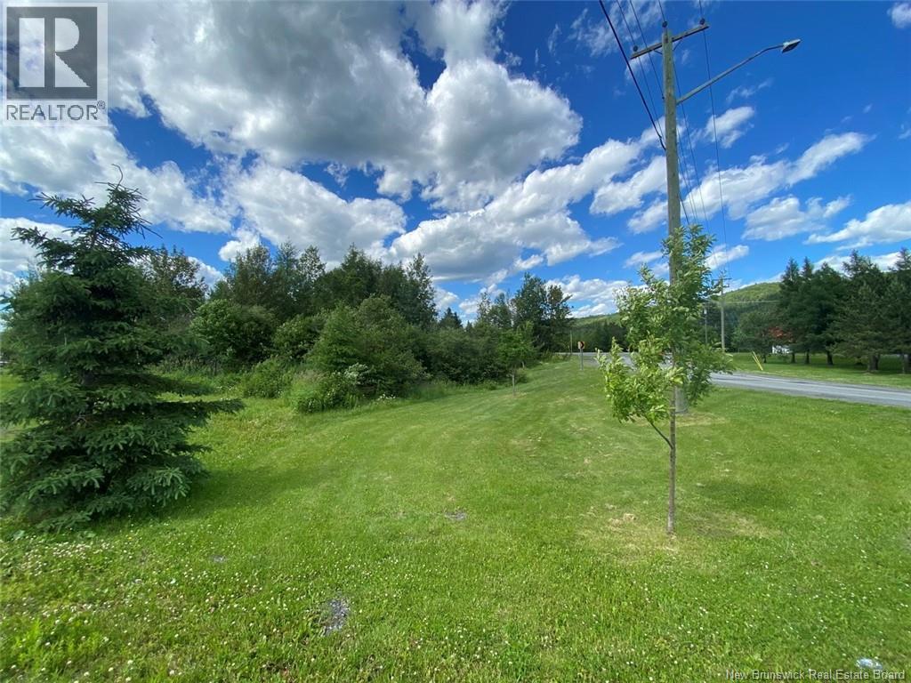 448 Isidore-Boucher Boulevard, Saint-Jacques, New Brunswick  E7B 1Y9 - Photo 2 - NB131692